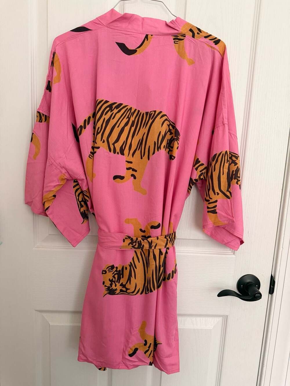 Emerson Fry India Collection Hand-Printed Pink Tiger Cotton Kimono Robe - Picture 5 of 12